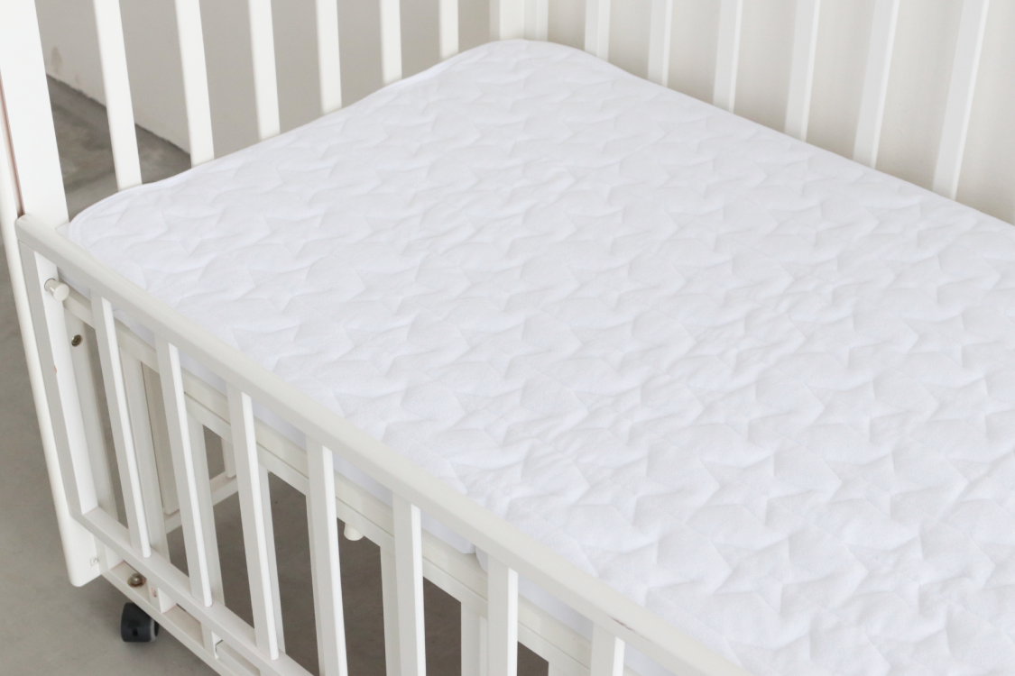 Mattress pad & Waterproof mattress protector