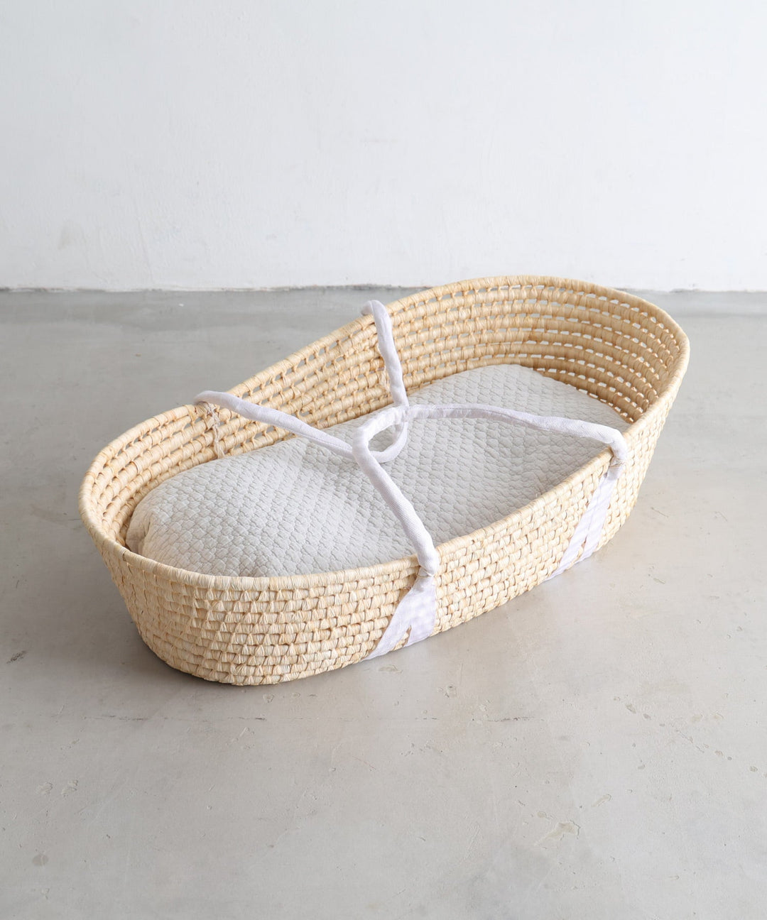 Moses Basket + Baby Lounger Pillow (ผ้า ibul พร้อมการออกแบบโมร็อกโก)