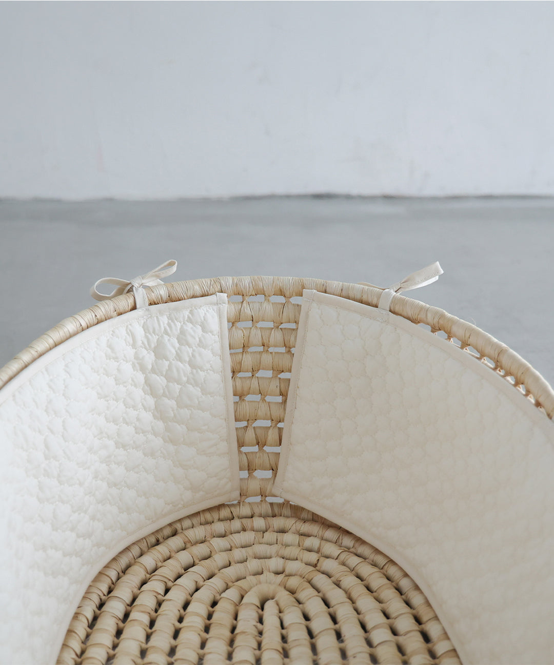 Moses basket bumper (Ibul fabric with Moroccan design)