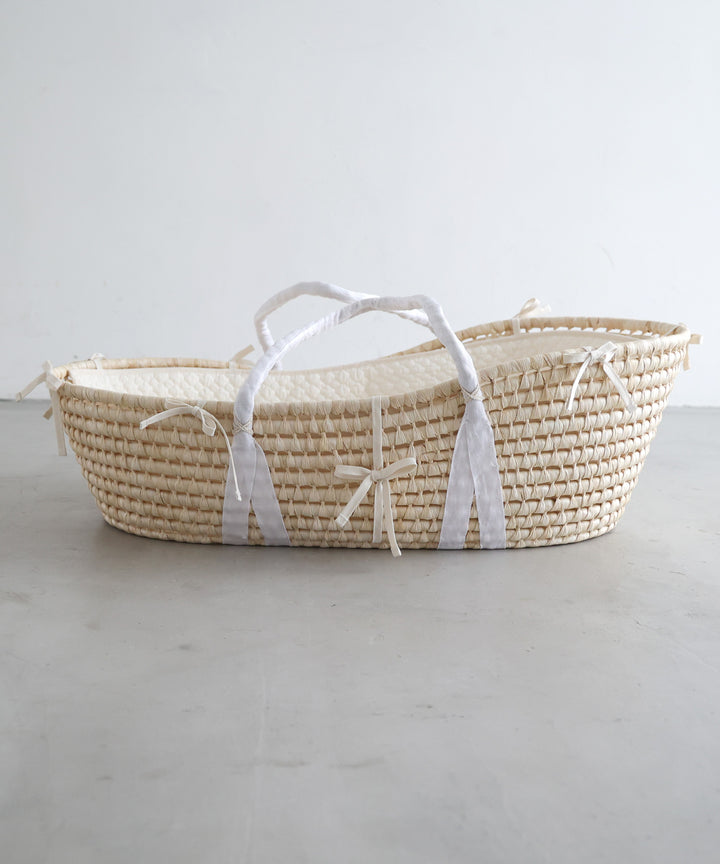 Moses basket bumper (Ibul fabric with Moroccan design)