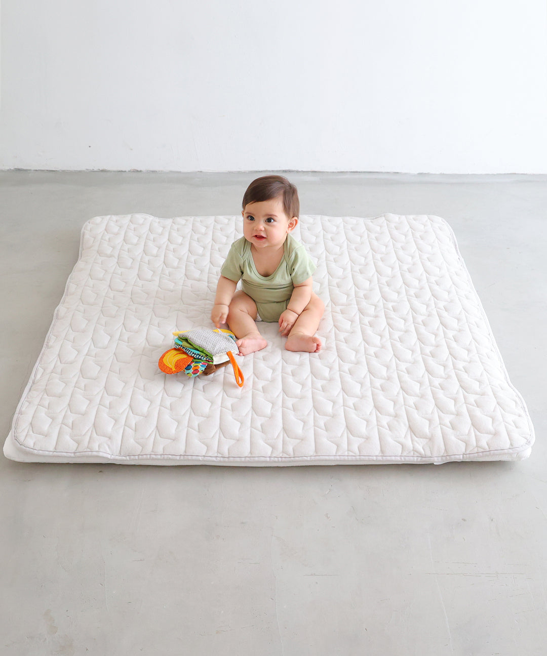 Sleeping mat + [waterproof] mattress pad 47.2″ x 47.2″ (Pile fabric)