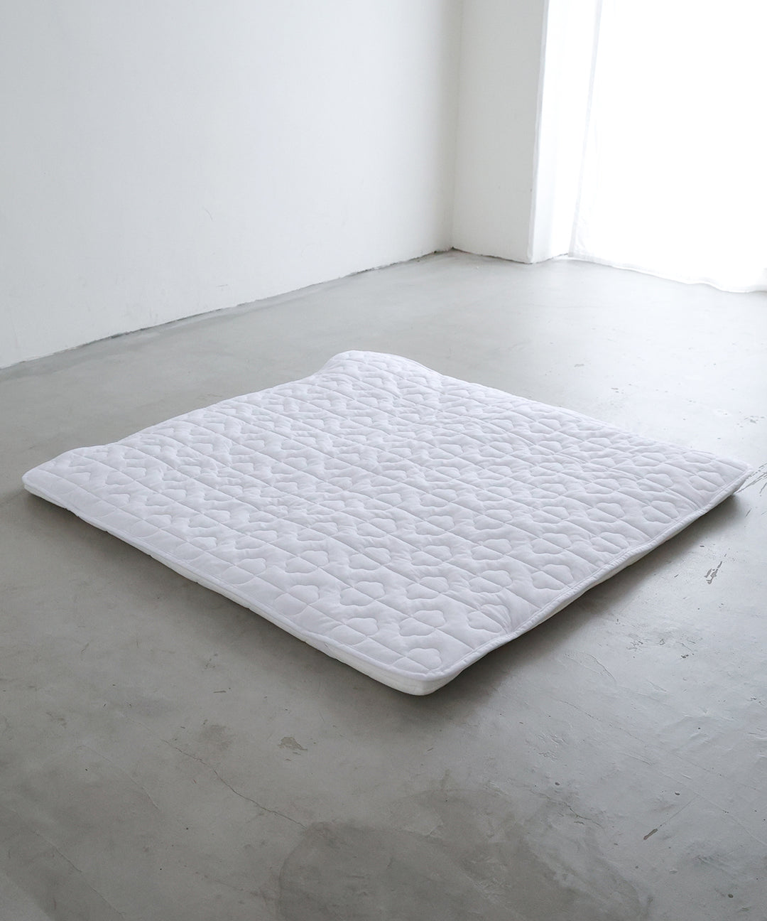 Sleeping mat + [waterproof] mattress pad 47.2″ x 47.2″ (Pile fabric)