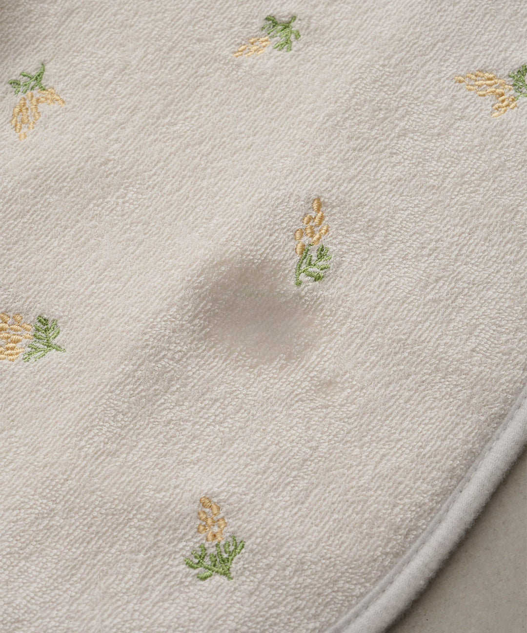 ชุดผ้ากันเปื้อนทานอาหาร 3 ชิ้น