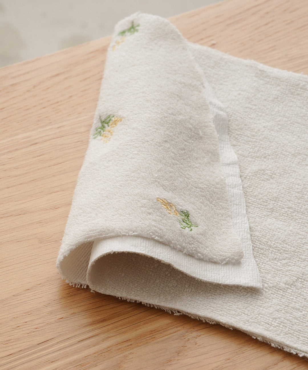 ชุดผ้ากันเปื้อนทานอาหาร 3 ชิ้น