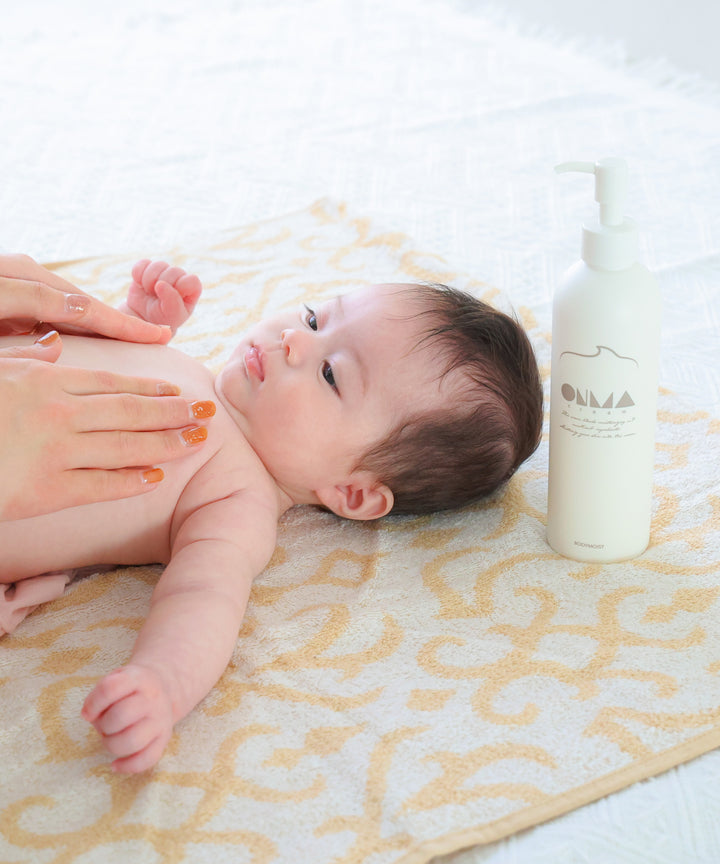 妊娠纹乳霜Onma身体保湿剂