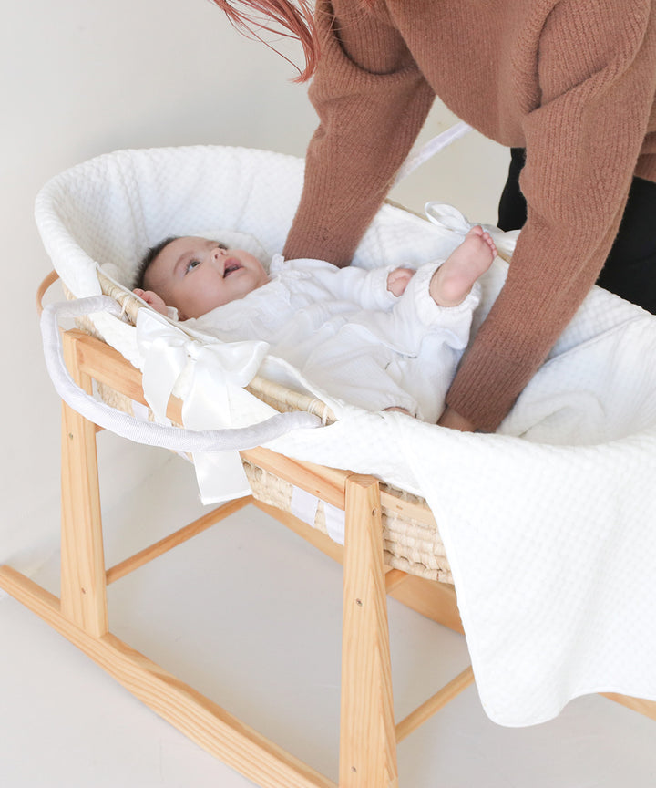 Moses basket stand