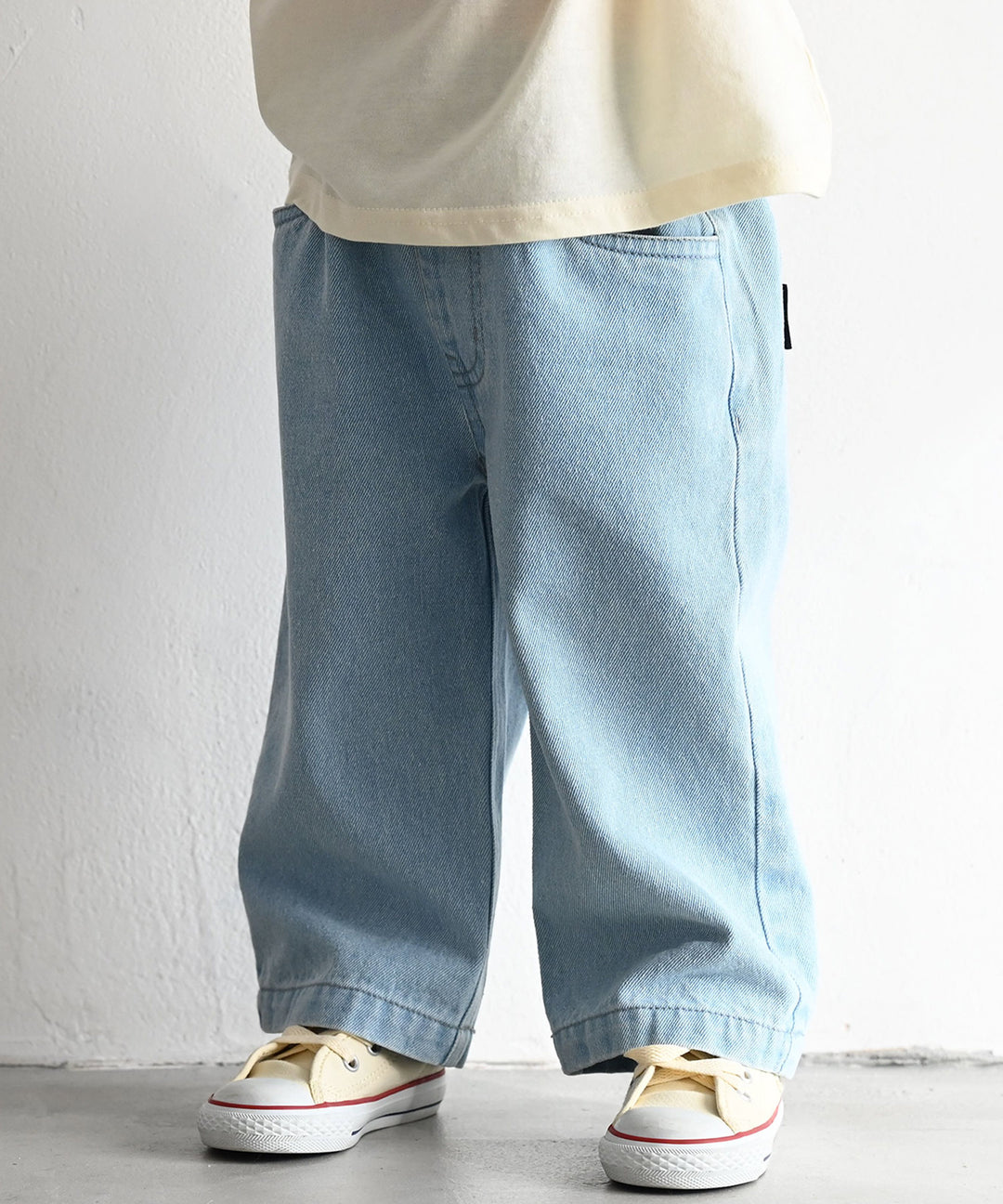 Wide-Leg Denim Pants