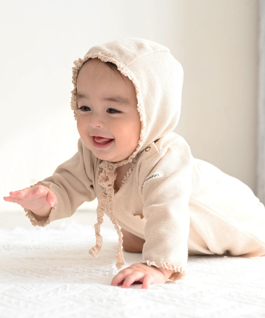 Long-Sleeve Romper with Bonnet (Waffle Knit)