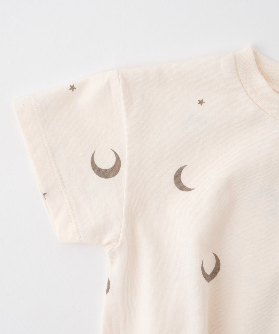 Short-Sleeve Romper with Bonnet