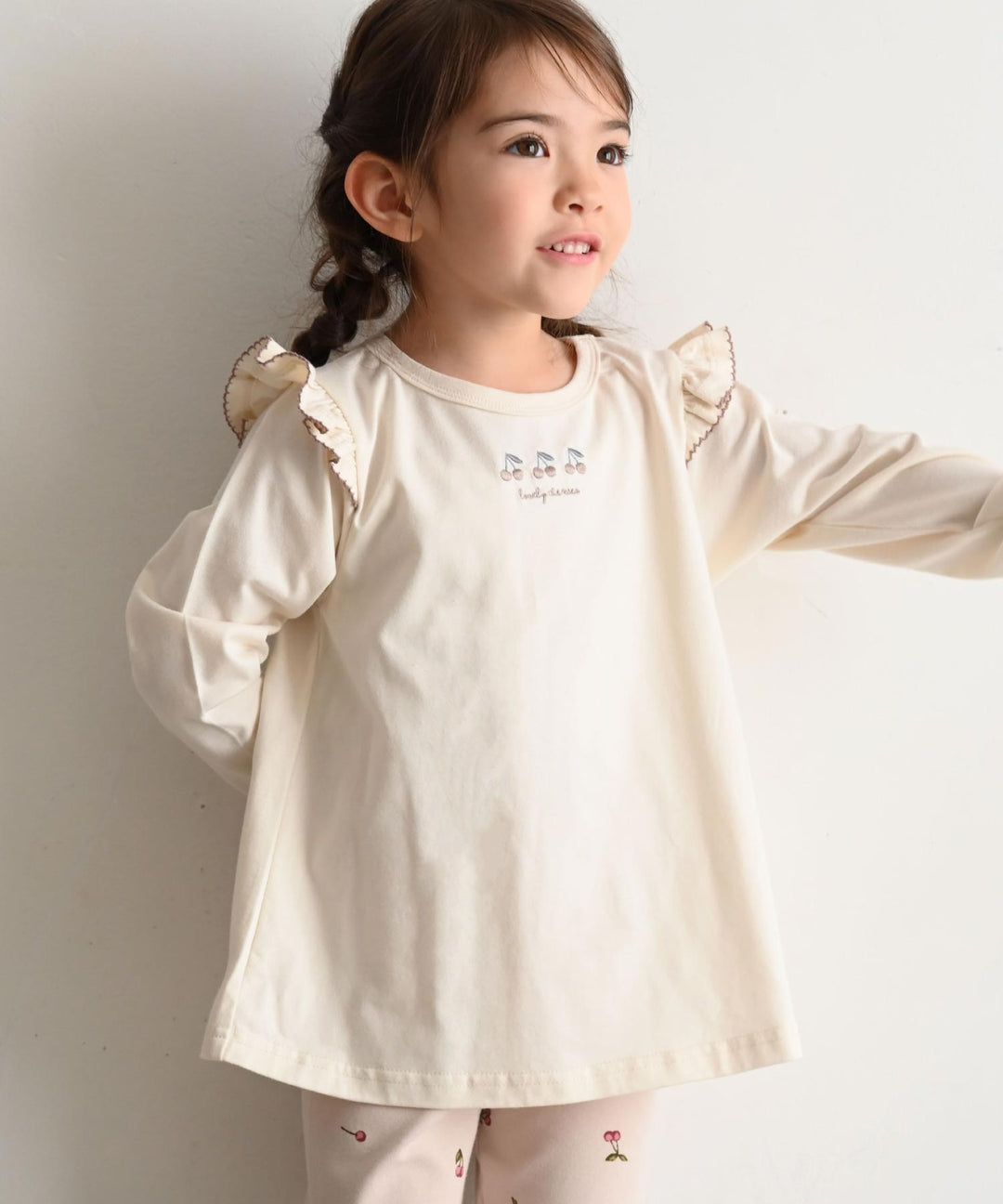 【AW】Long Sleeve T-shirt with Shoulder Frills