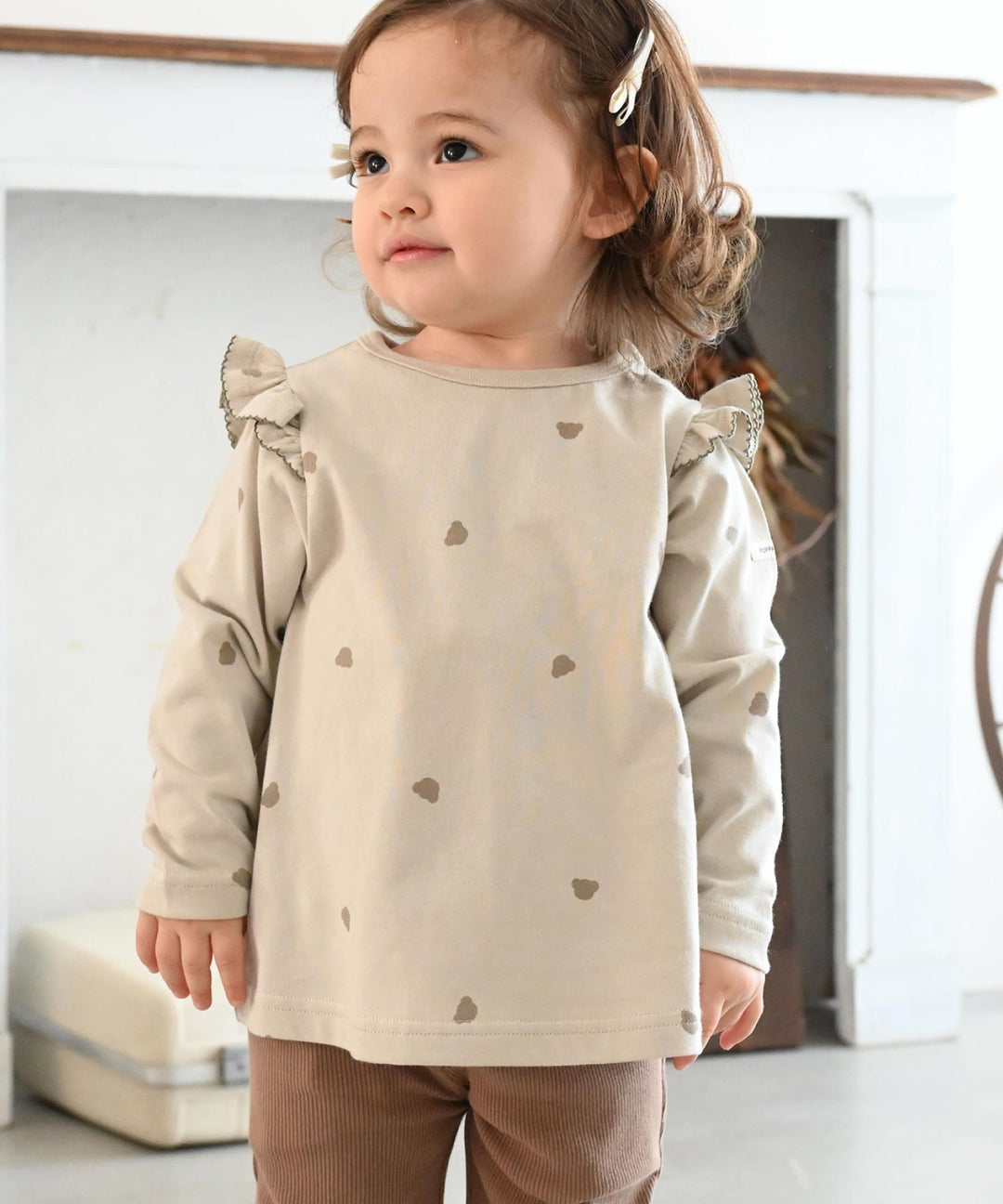 【AW】Long Sleeve T-shirt with Shoulder Frills