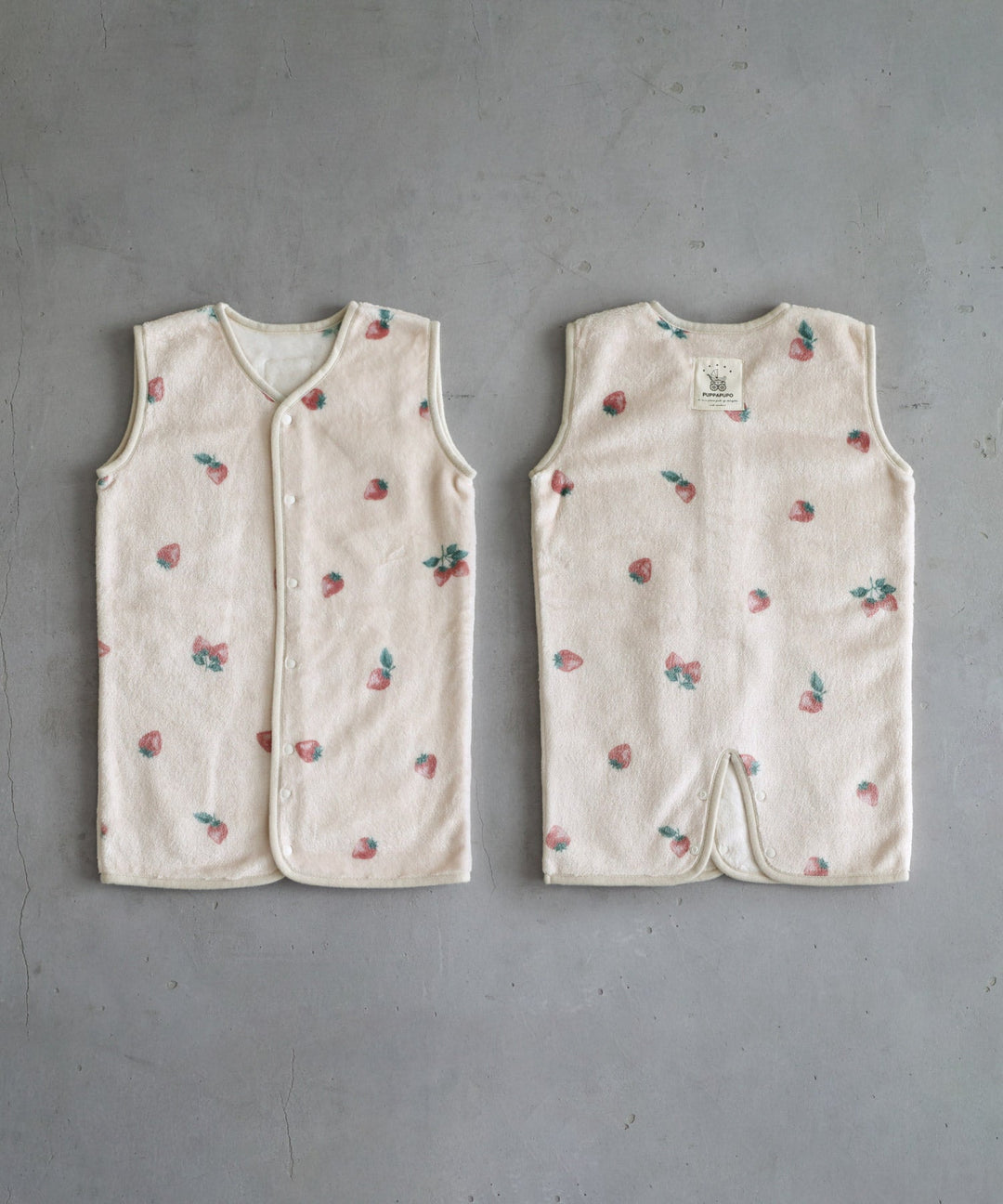 Wearable Blanket (Moisture-absorption & heat-generation)