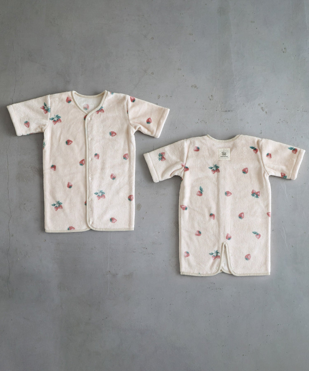 Wearable Blanket (Moisture-absorption & heat-generation)