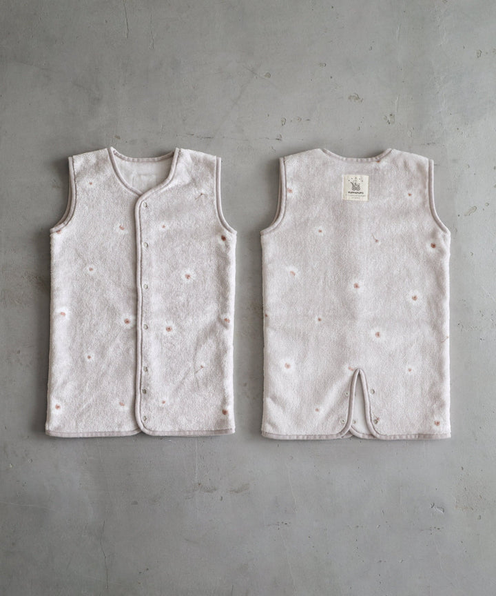 Wearable Blanket (Moisture-absorption & heat-generation)