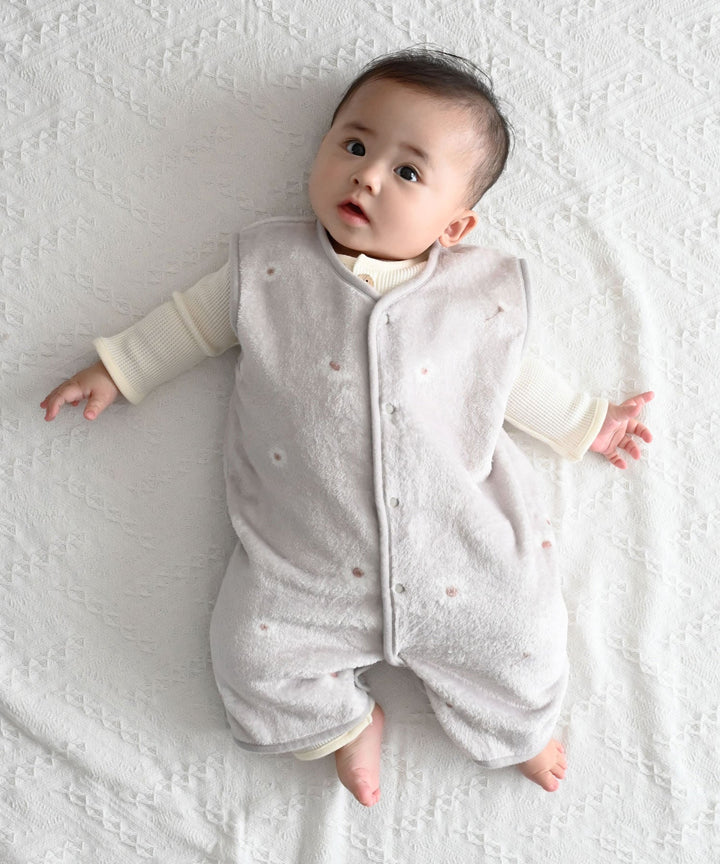 Wearable Blanket (Moisture-absorption & heat-generation)