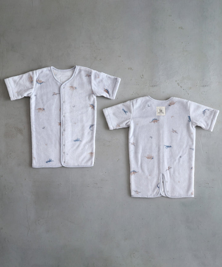 Wearable Blanket (Moisture-absorption & heat-generation)