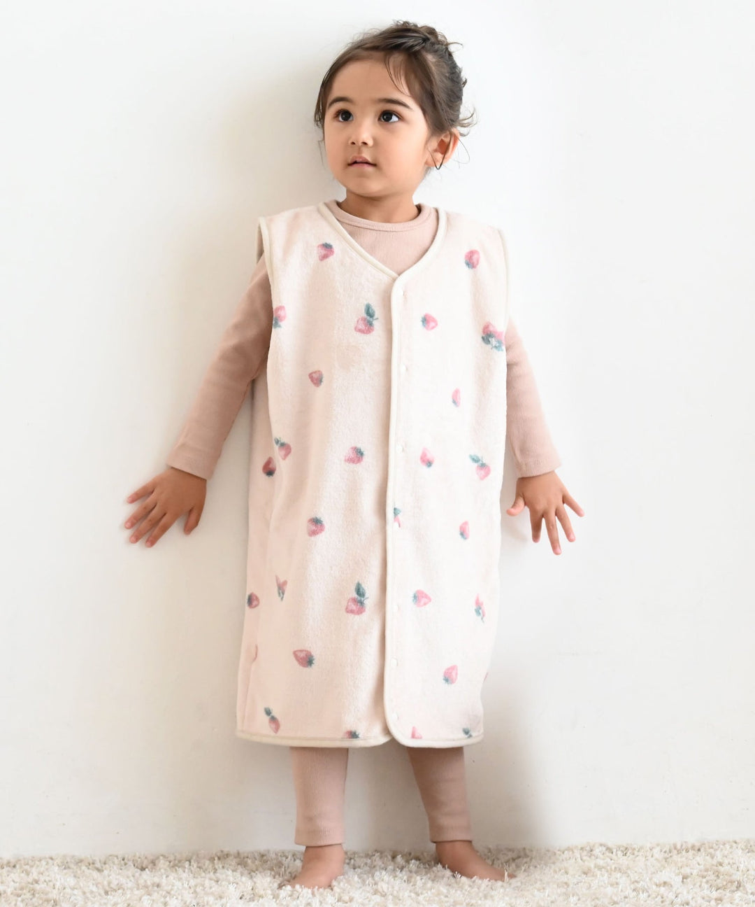 Wearable Blanket (Moisture-absorption & heat-generation)