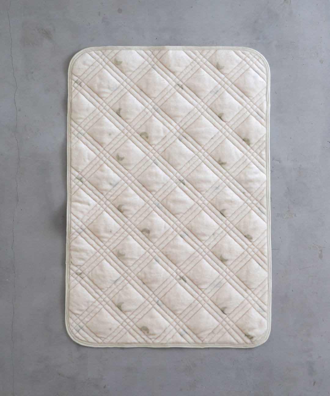 Mattress pad (Moisture-absorption & heat-generation)