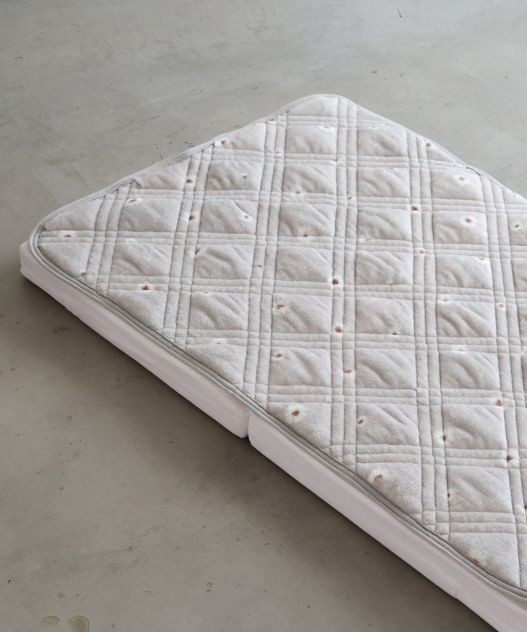 Baby Mattress Pad (Moisture-absorption & heat-generation)