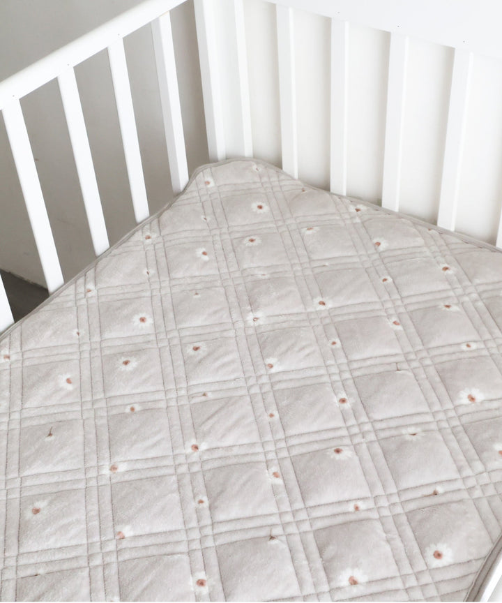 Baby Mattress Pad (Moisture-absorption & heat-generation)
