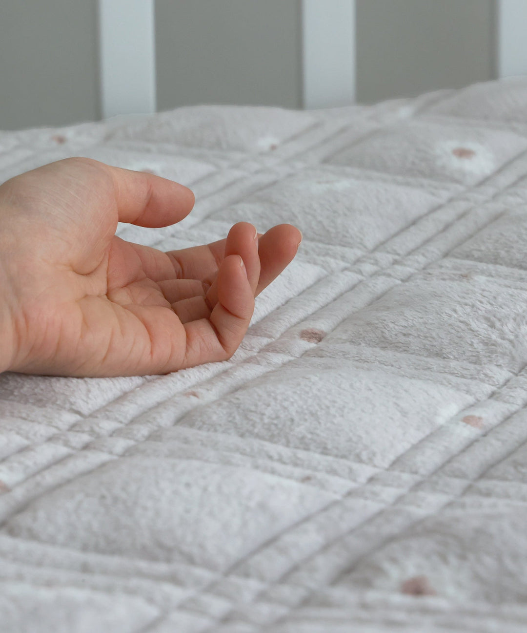Baby Mattress Pad (Moisture-absorption & heat-generation)