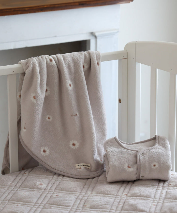 Baby Blanket (Moisture-absorption & heat-generation)