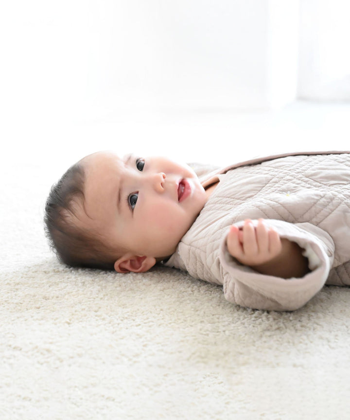 Wearable Blanket with Temperature-Regulating Filling (Ibul fabric)