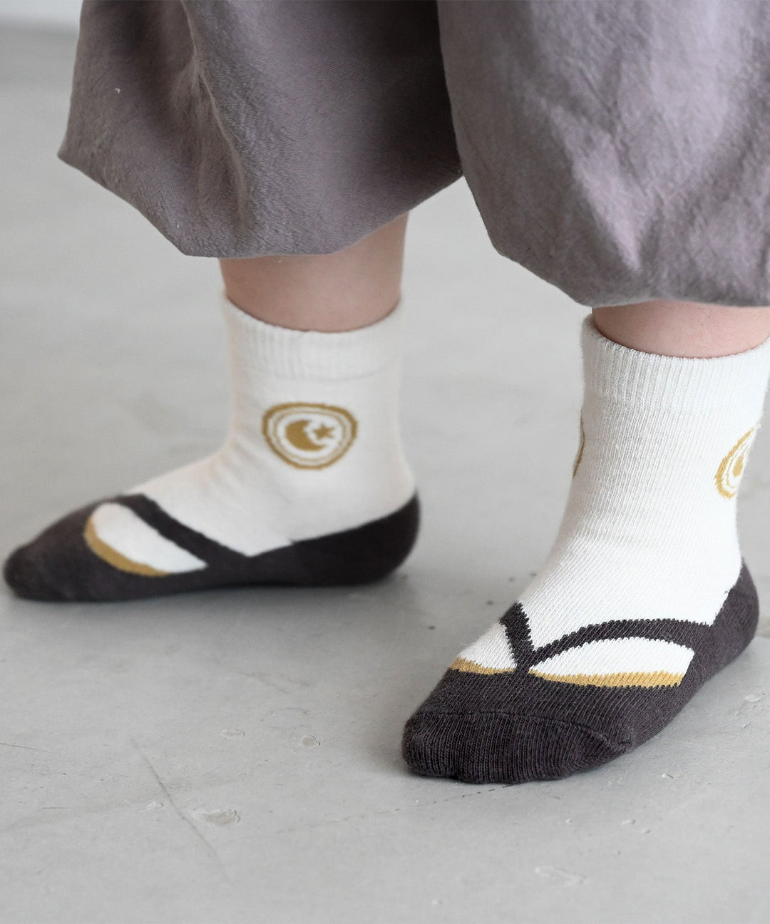 Japanese Baby Socks (Tabi Style)