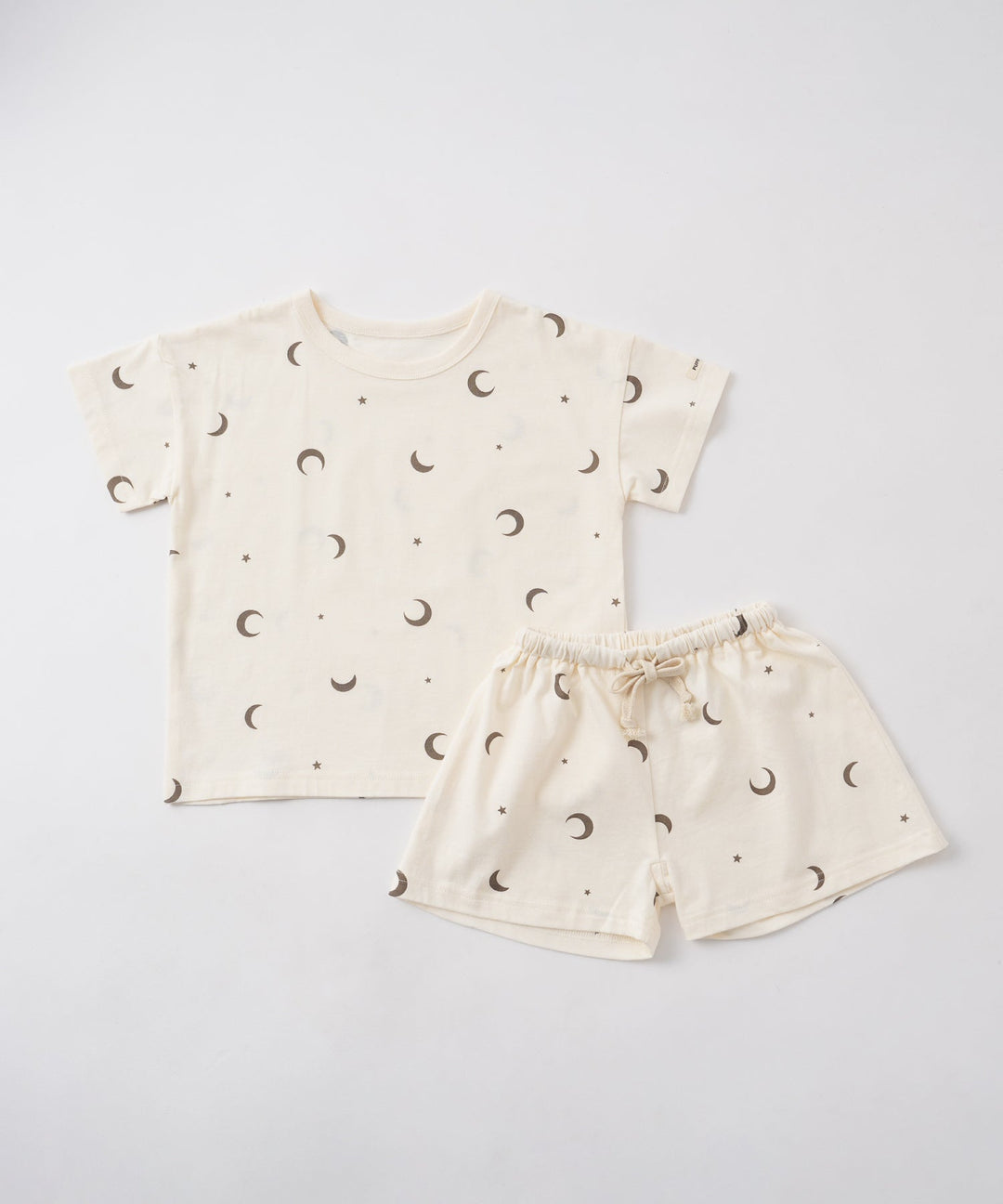 Short-Sleeve T-shirt and Shorts 2-piece Set