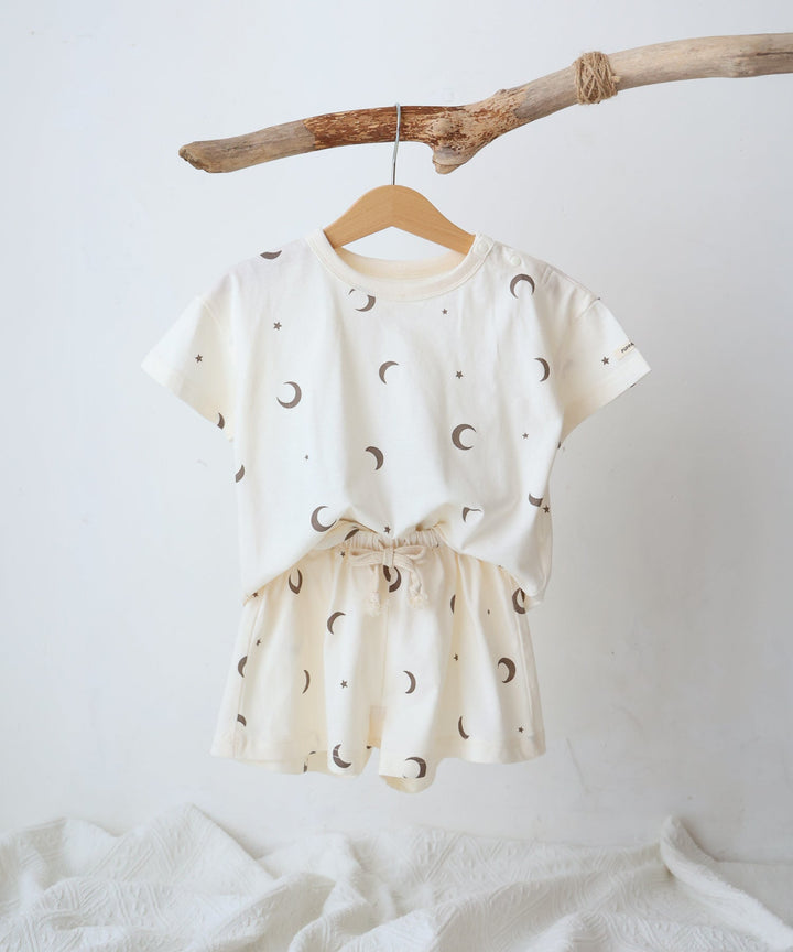 Short-Sleeve T-shirt and Shorts 2-piece Set