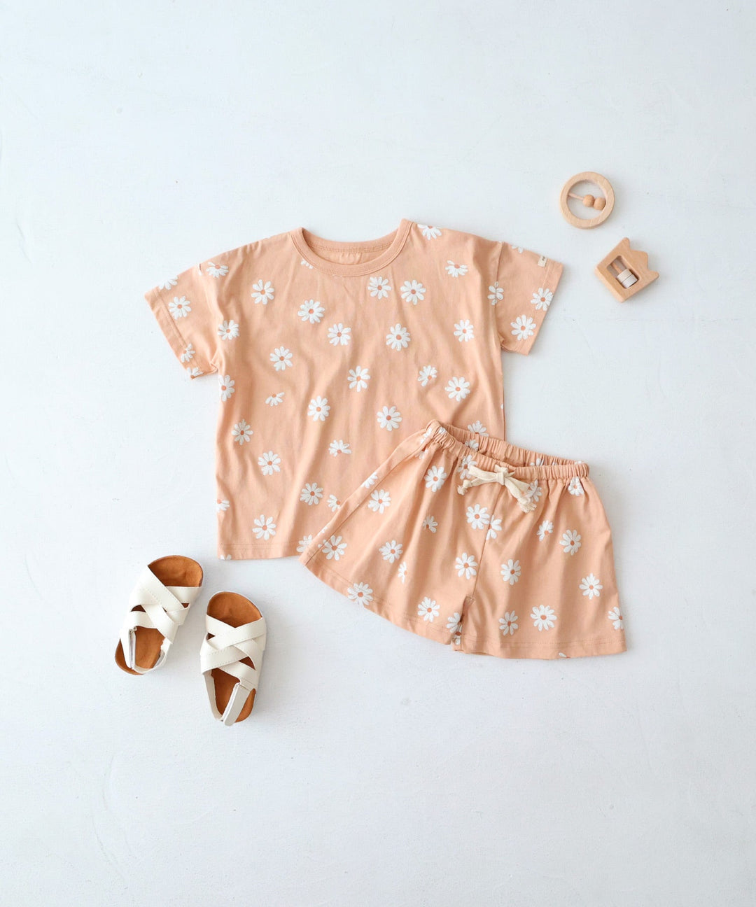 Short-Sleeve T-shirt and Shorts 2-piece Set