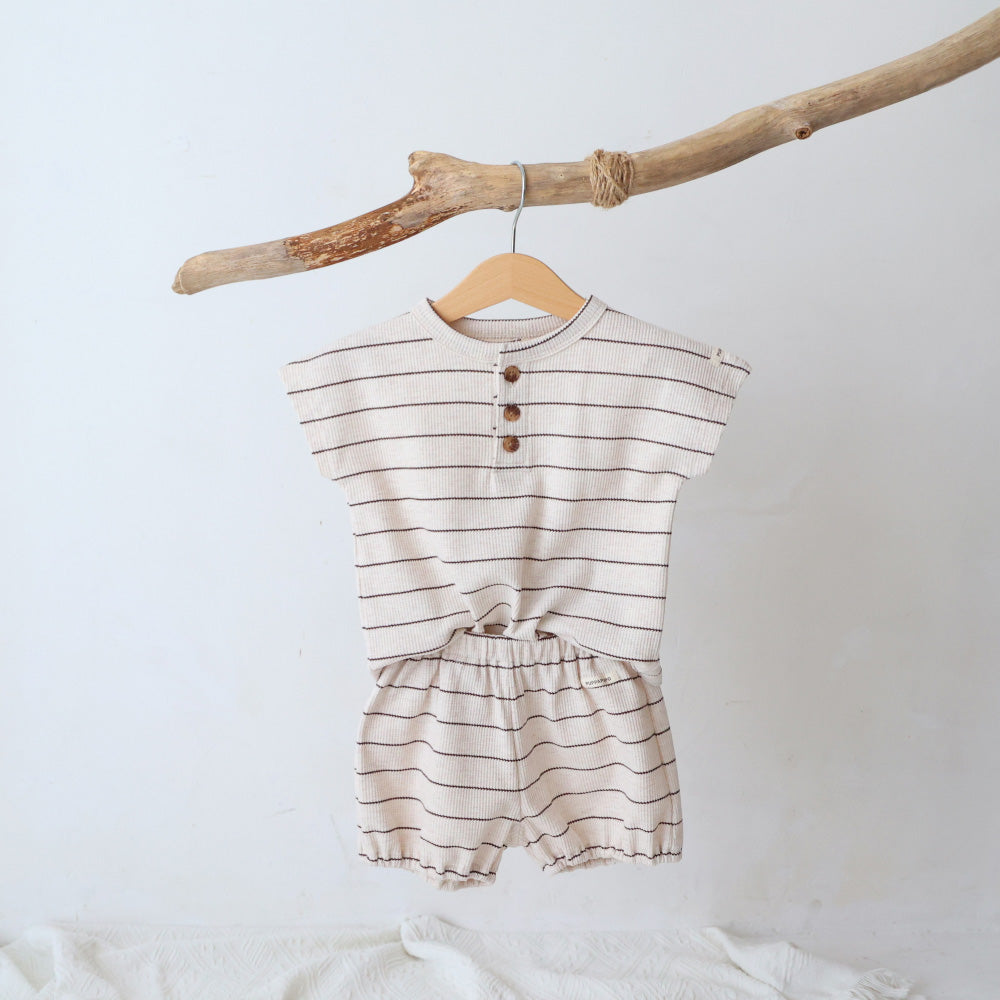 Short-Sleeve T-Shirt &amp; Shorts Set (Waffle)