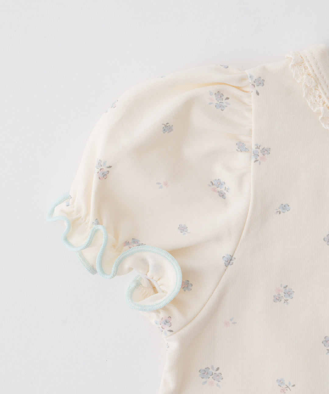 Puff-Sleeve Short-Sleeve T-Shirt &amp; Shorts Set