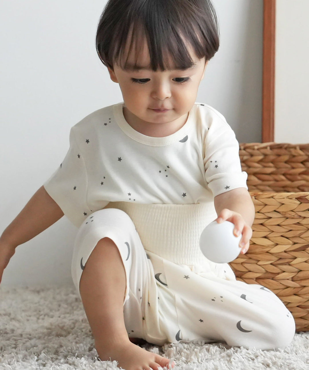 Baby Short-Sleeve Pajamas (Fraise Stitch)