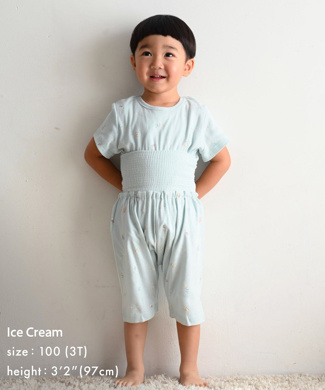 Baby Short-Sleeve Pajamas (Fraise Stitch)