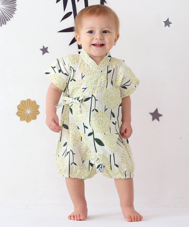 Boys 'Jinbei Romper (ชุดฤดูร้อนญี่ปุ่นแบบดั้งเดิม)