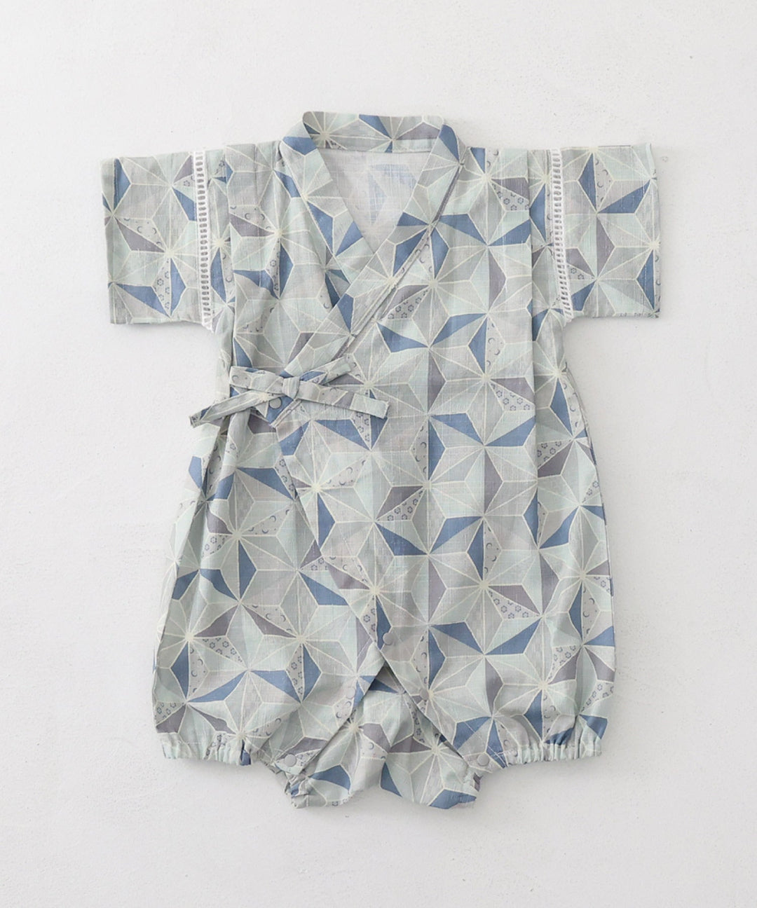 Boys 'Jinbei Romper (ชุดฤดูร้อนญี่ปุ่นแบบดั้งเดิม)