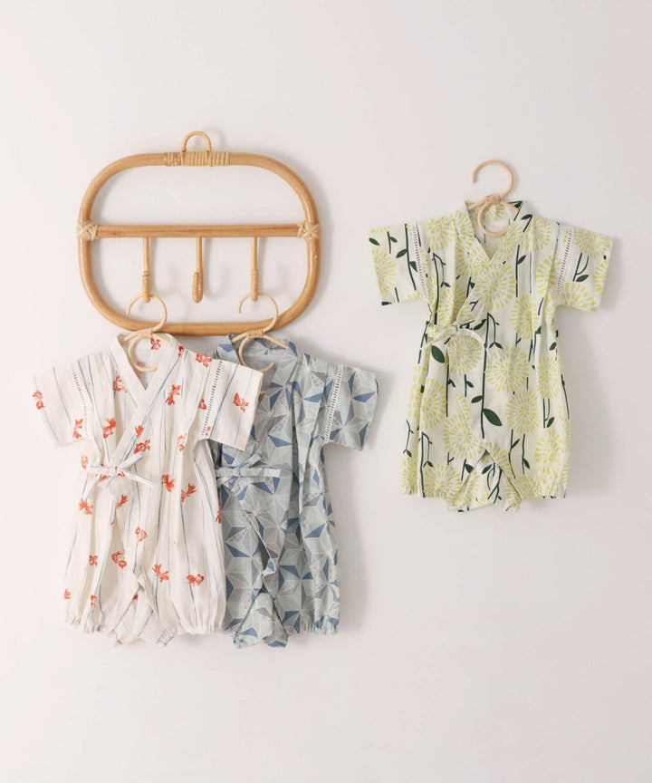 Boys 'Jinbei Romper (ชุดฤดูร้อนญี่ปุ่นแบบดั้งเดิม)