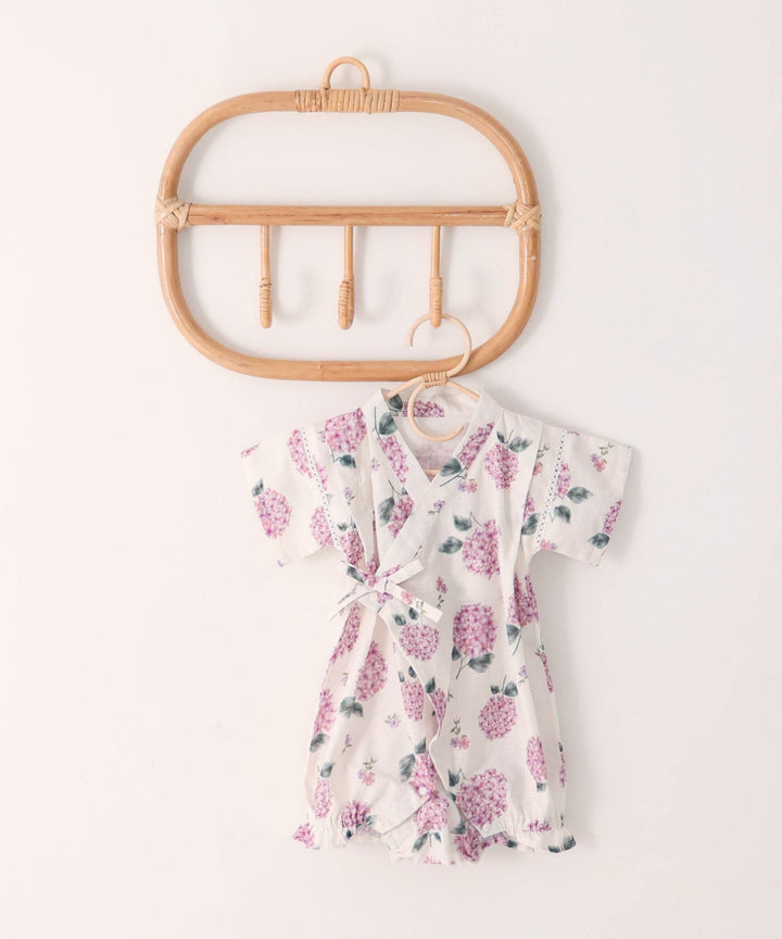 Girls 'Jinbei Romper (ชุดฤดูร้อนญี่ปุ่นแบบดั้งเดิม)