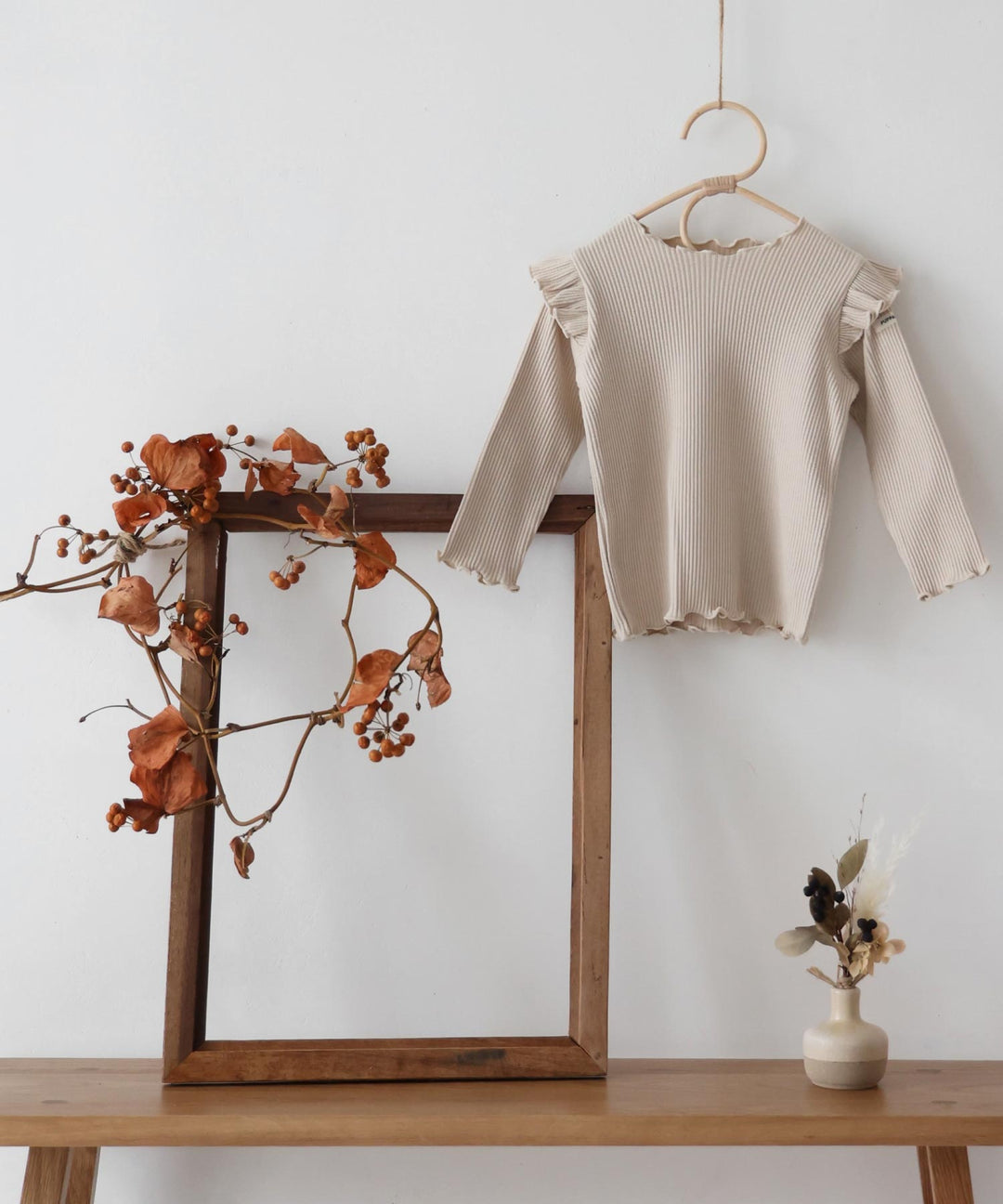 【AW】Shoulder-Frill Ribbed Long-Sleeve T-Shirt