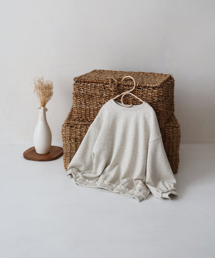 Raw-Cut Hem Sweatshirt