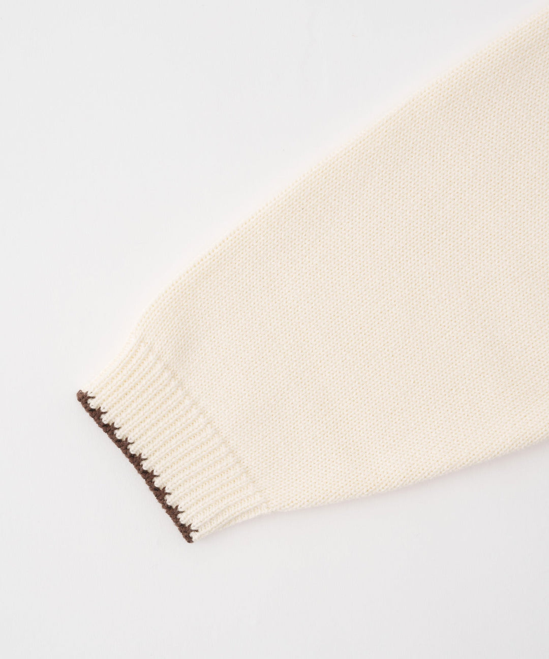 Contrast Trim Round Neck Knit Sweater