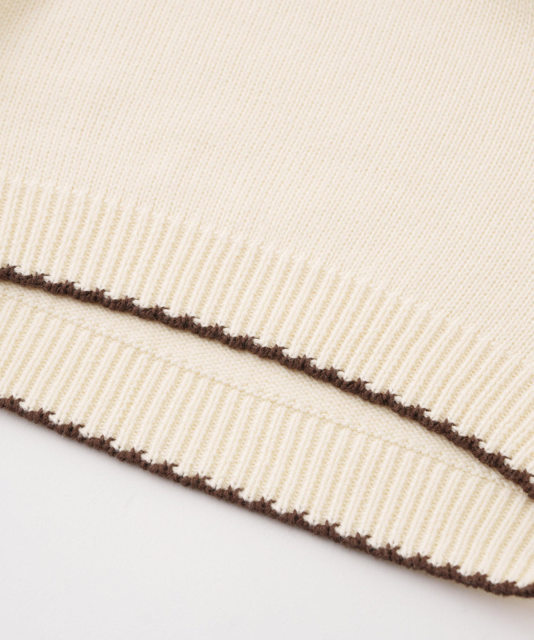 Contrast Trim Round Neck Knit Sweater