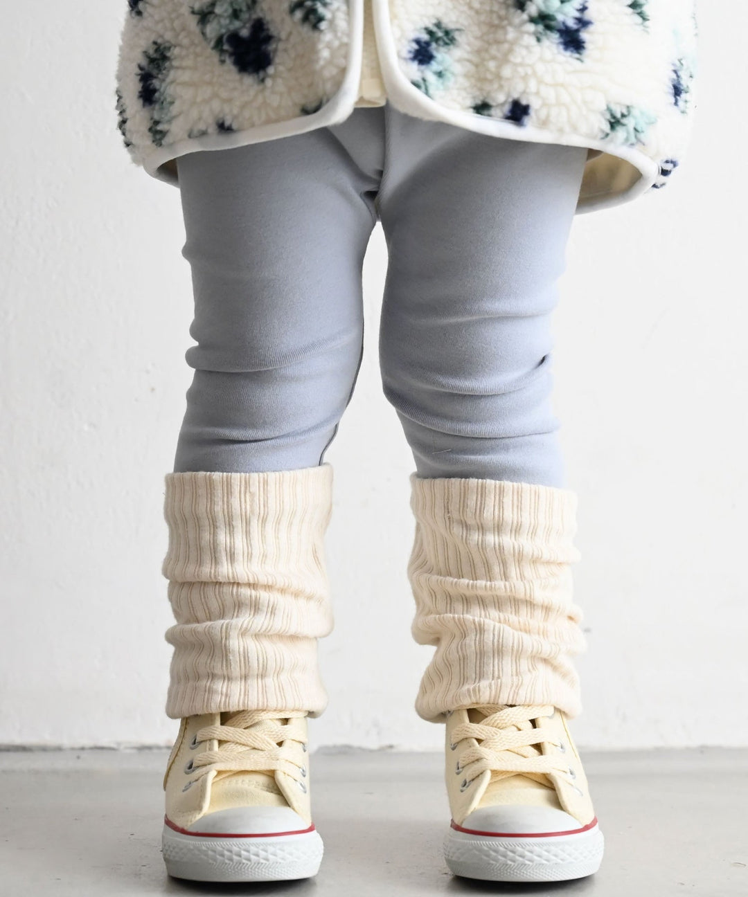 Two-Tone Roll-Up Leggings