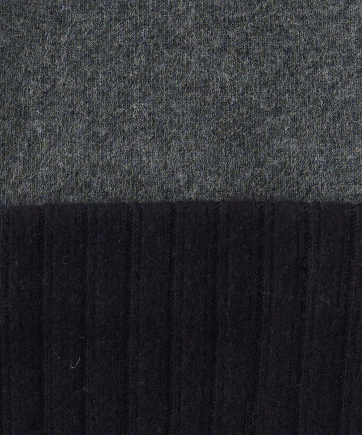 Two-Tone Roll-Up Leggings