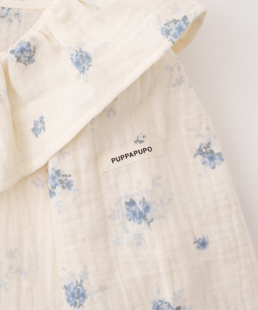 Double Gauze Blouse with Frilled Collar