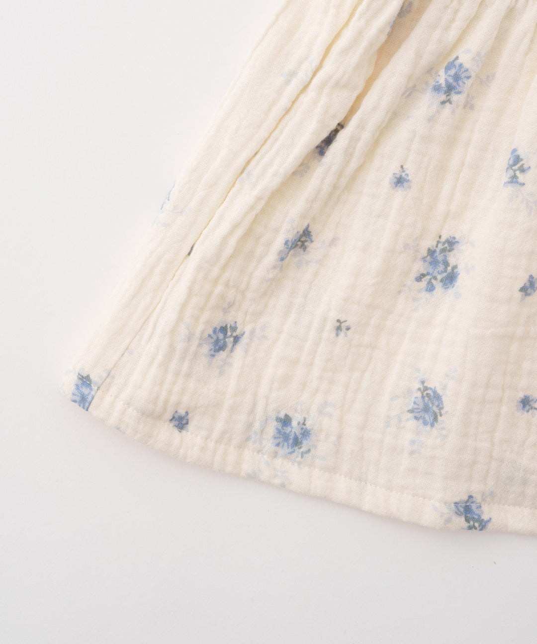 Double Gauze Blouse with Frilled Collar