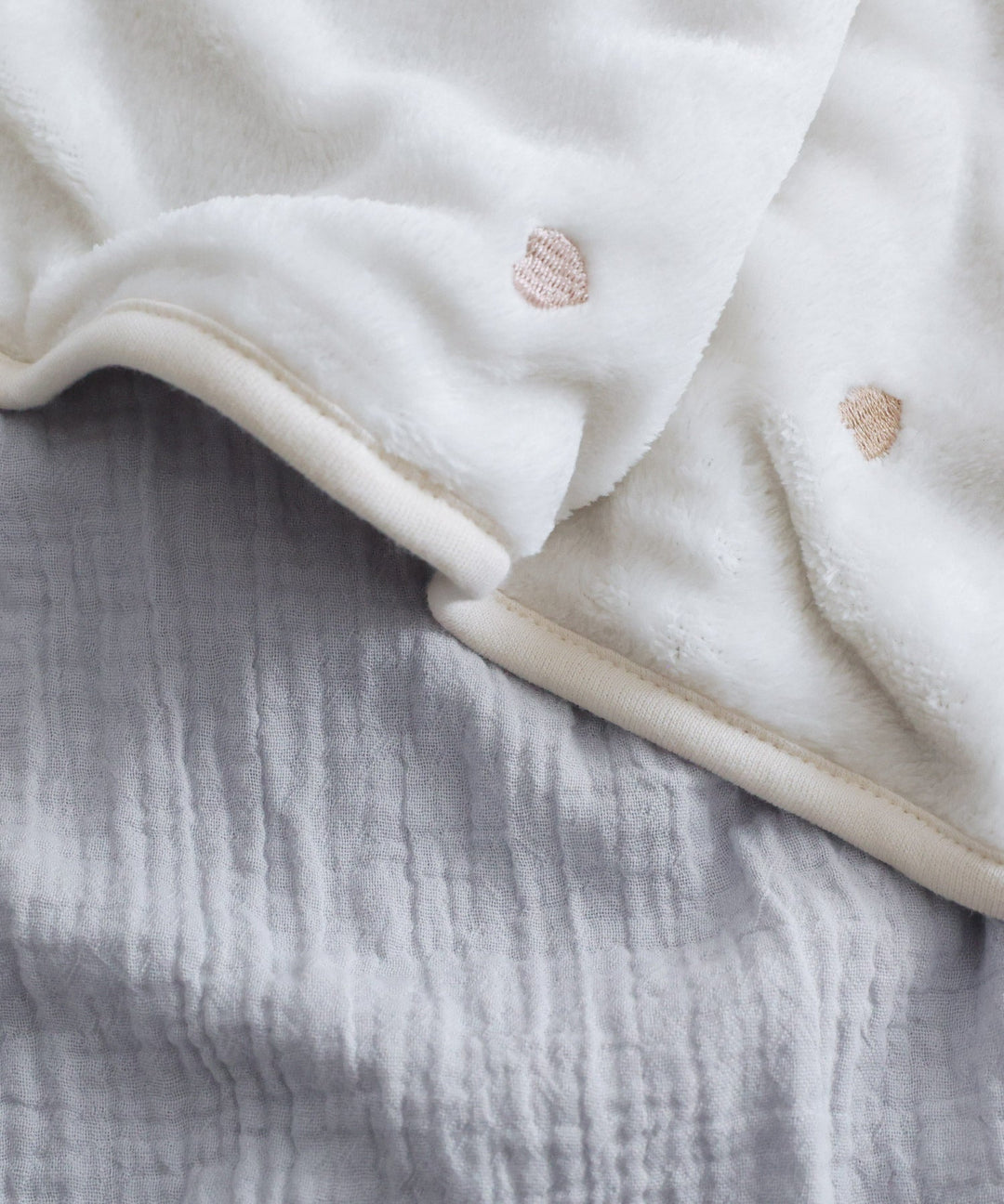 Wearable Blanket (Flannel × Gauze)