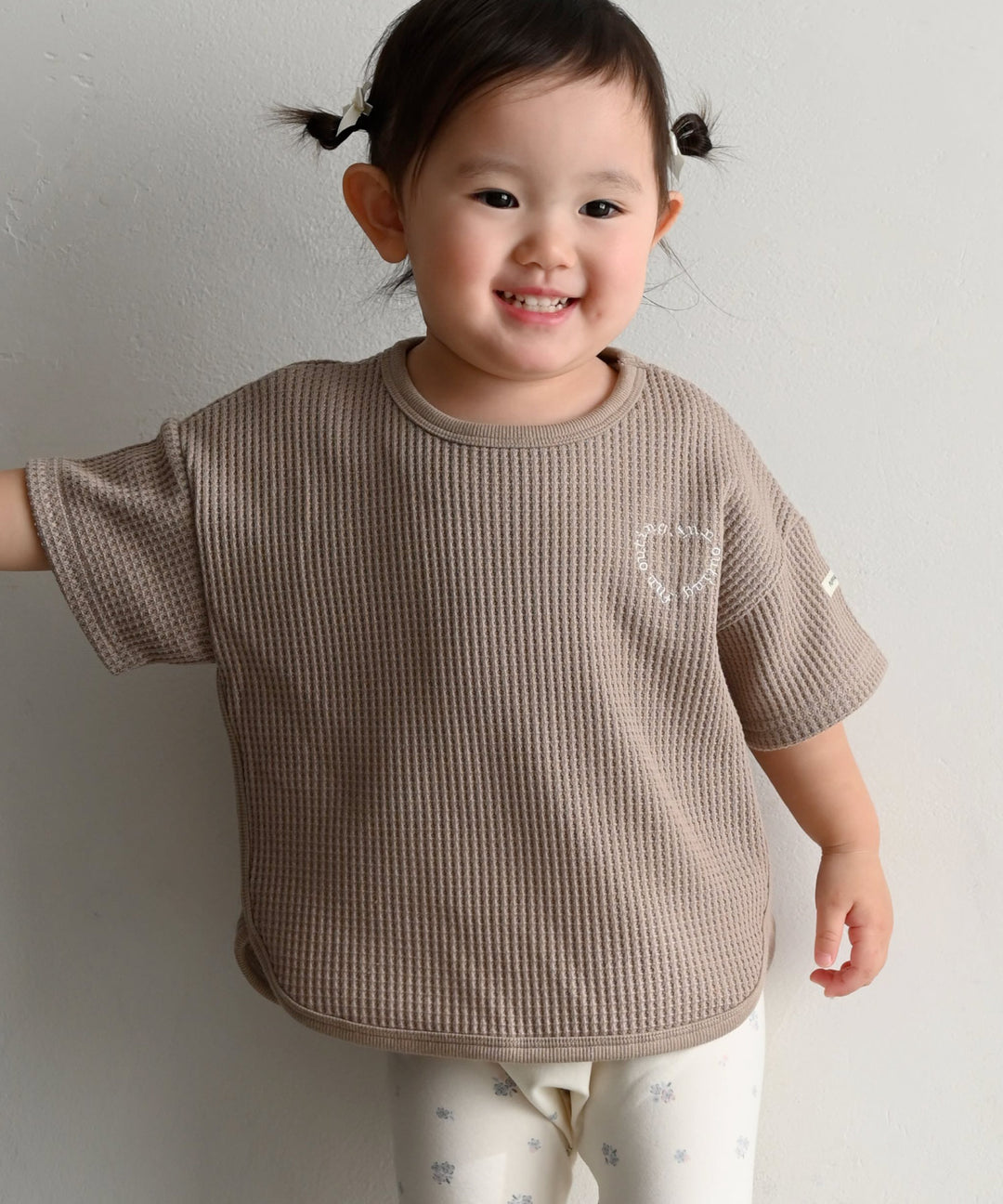 羅紋圓 નીચે 短袖格子 T 恤