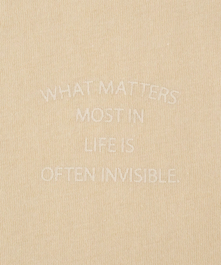 เสื้อยืดแขนสั้นปีกค้างคาว